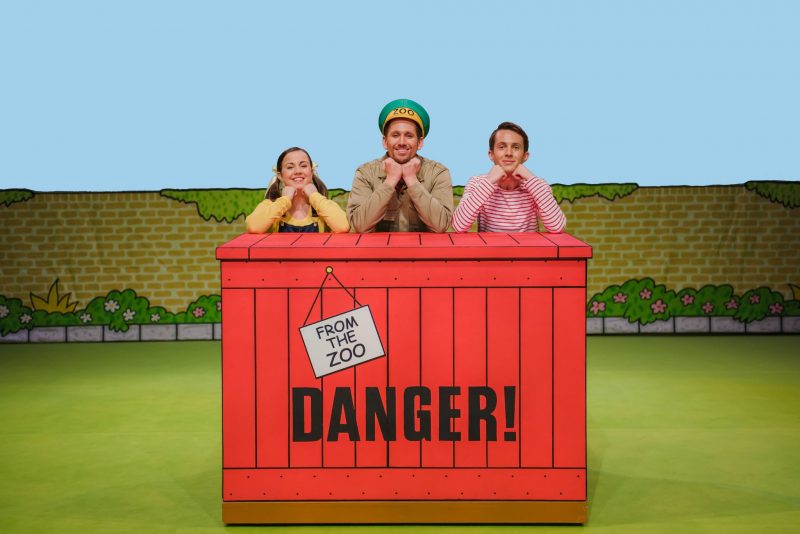 Dear-Zoo-Stafford-Gatehouse-Theatre-Kids-Book-Show-UK-Blogger-Review