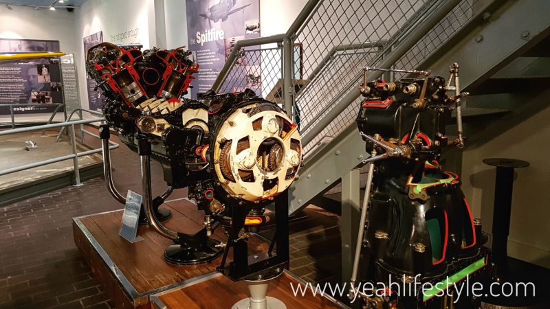 Hanley-Museum-Kids-Activity-Stokeontrent-Staffordshire-Blogger-Travel-Spitfire-Engine