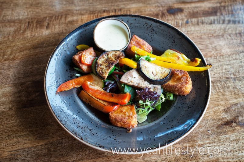 Trentham-Gardens-Staffordshire-Family-Blogger-UK-Fun-Day-Out-Vegetarian