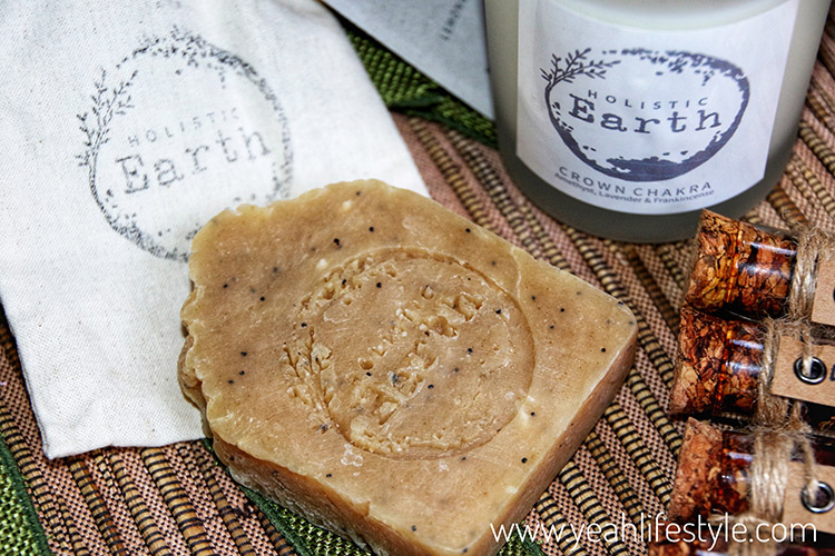 Review & Giveaway: Holistic Earth's Spa Relaxation Gift Set