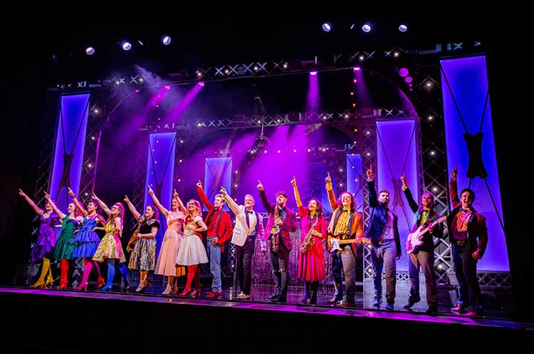 Review: Footloose the Musical at The Regent Theatre