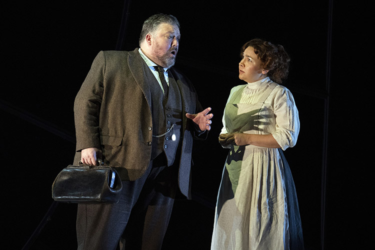 Two Cast of Opera North's La Traviata