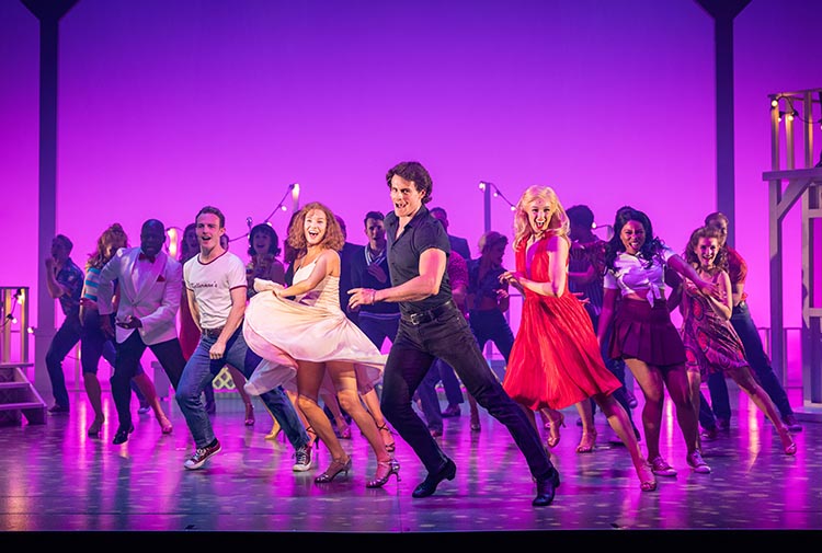 Cast of Dirty Dancing – The Classic Story