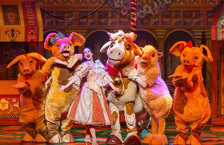 Cast of Jack and the Beanstalk at The Regent Theatre