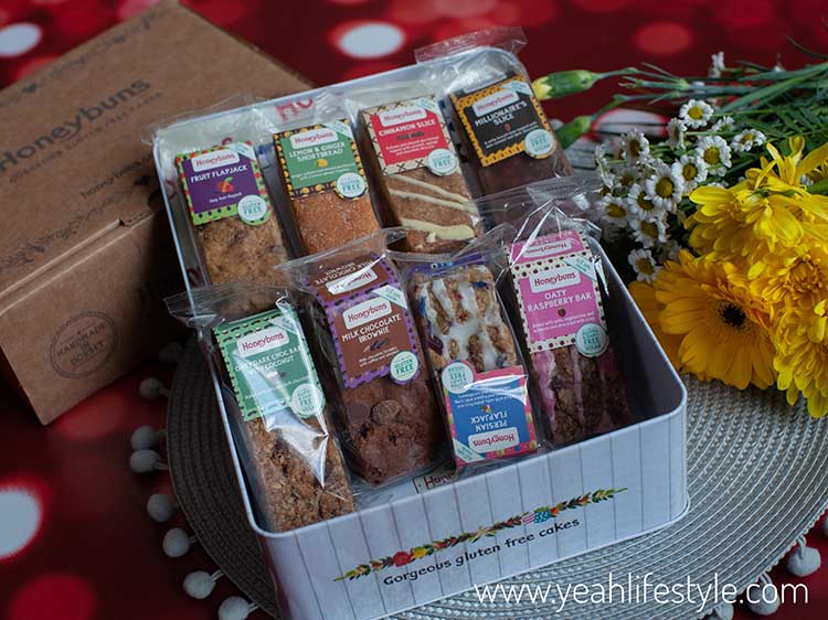 Giveaway and Review: Mother’s Day Cake And Bake Gift