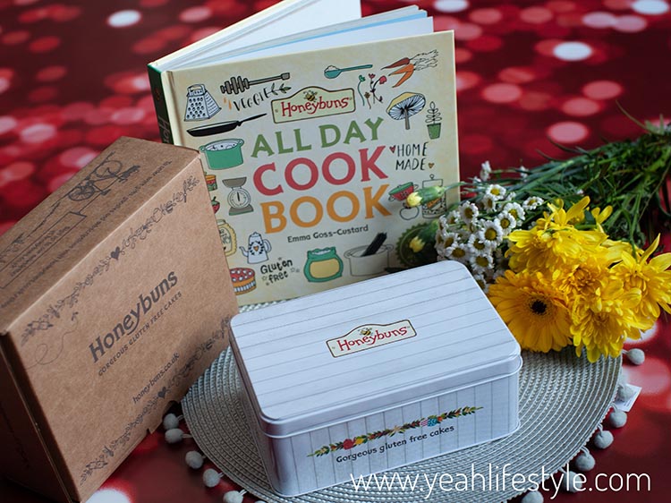 Giveaway and Review: Mother’s Day Cake And Bake Gift