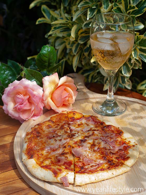 Review: Cozze® 17" Electric Pizza Oven