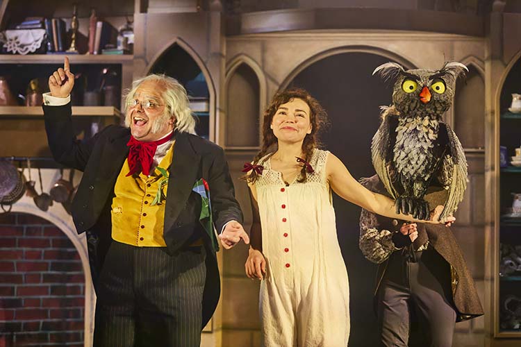 Review: David Walliams’ Awful Auntie at The Regent Theatre