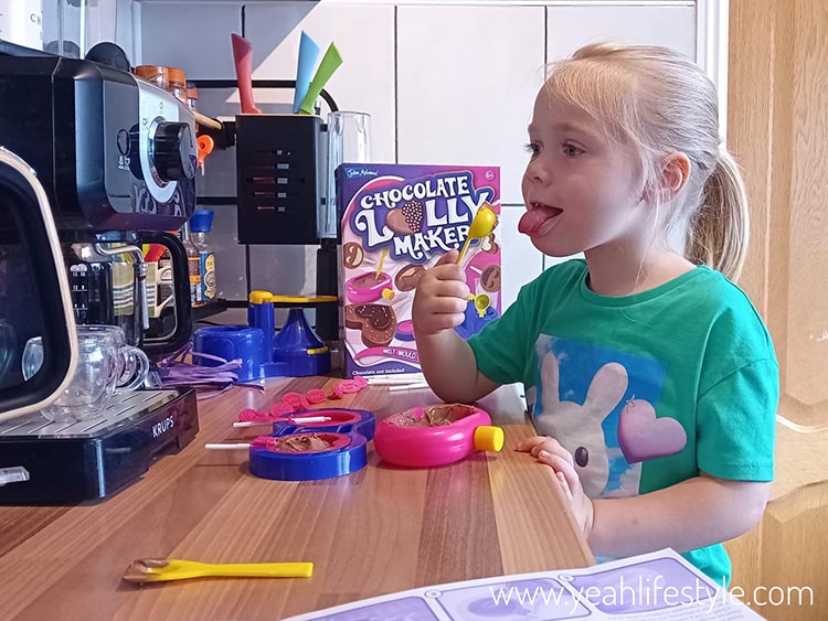 Easter Review: John Adams' Chocolate Lolly Maker