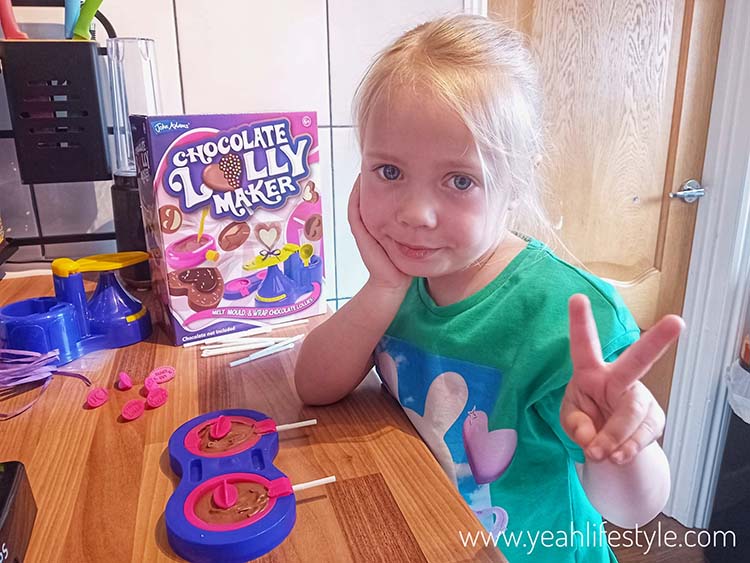 Easter Review: John Adams' Chocolate Lolly Maker