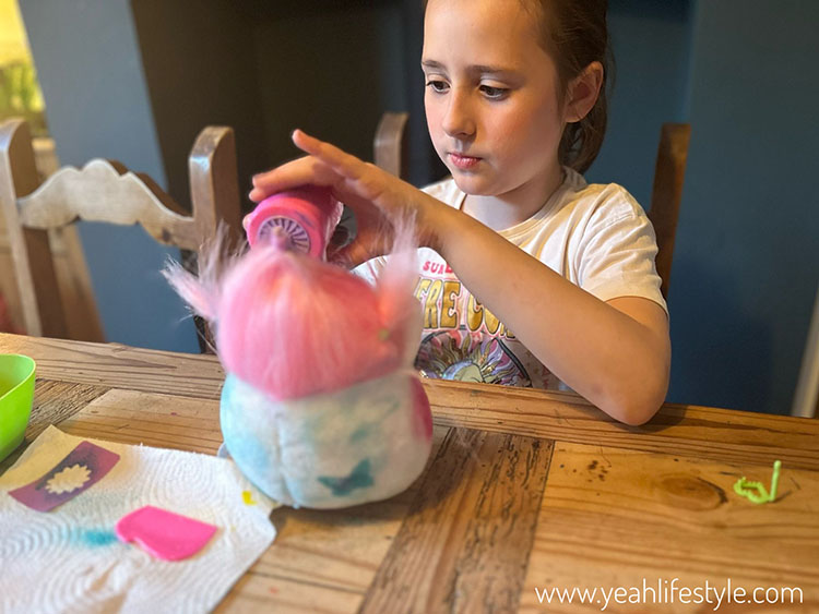 Toy Review: Airbrush Plush Hair’iffic Squish Pals from Canal Toys