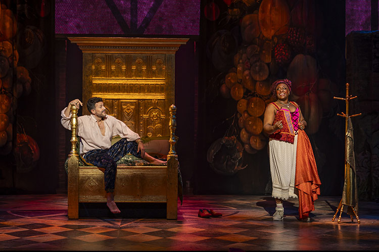 & Juliet Reviews heads to The Regent Theatre in Hanley