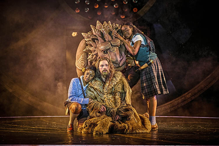 Review: The Lion, the Witch and the Wardrobe at The Regent Theatre