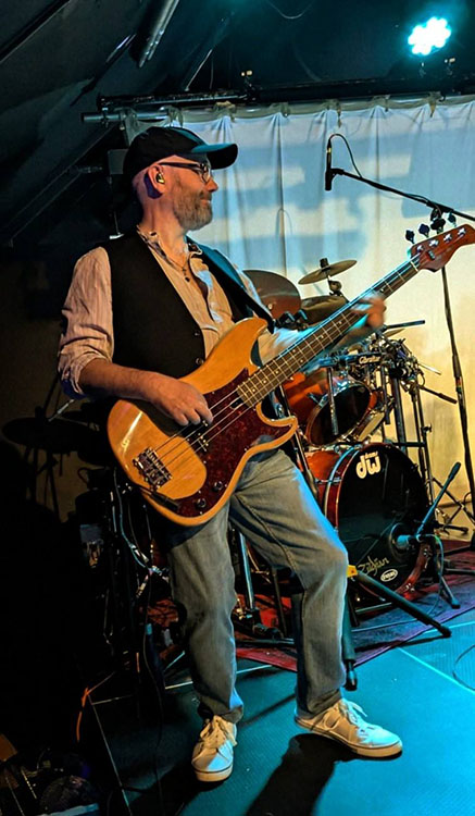 The Fleetwood Mac Songbook heads to Stafford Gatehouse Theatre