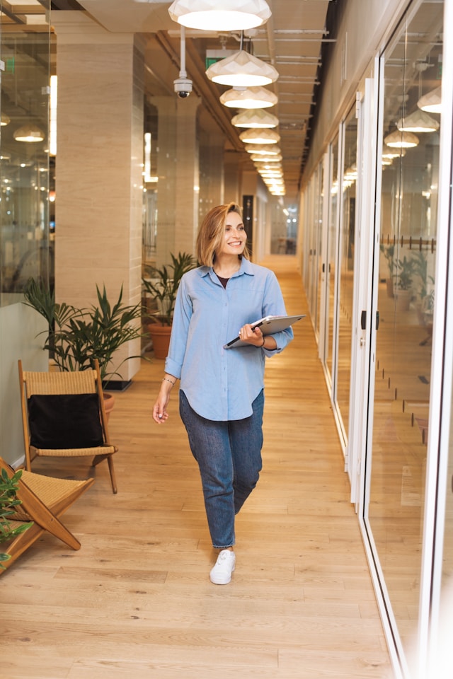 Making the Career Switch to Social Work: A Guide for Career Changers