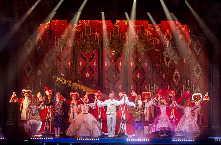 Review: Cinderella at The Regent Theatre