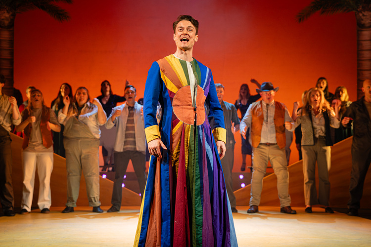 Review: Joseph and the Amazing Technicolor Dreamcoat at Buxton Opera House