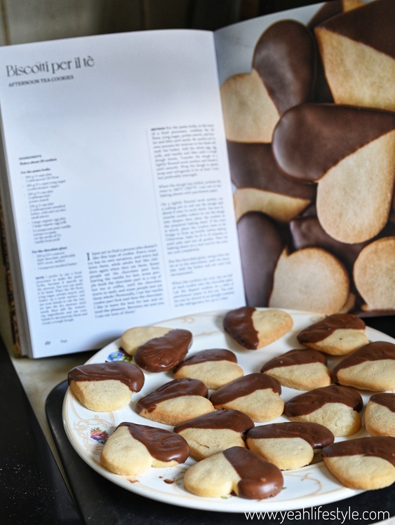 Recipe Book Review : Live Love Bake by Melissa Forti