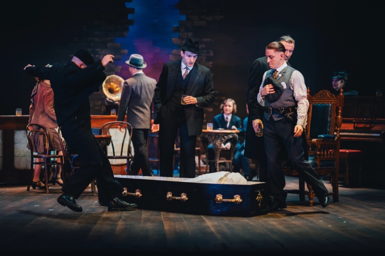 Review: Richard III at Stafford Gatehouse Theatre