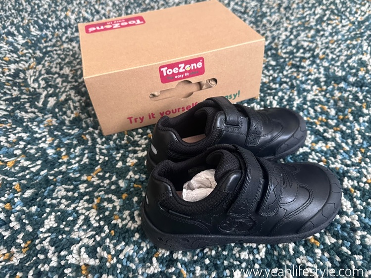 RICKY Boys' Black Dinosaur Rip-Tape School Shoes